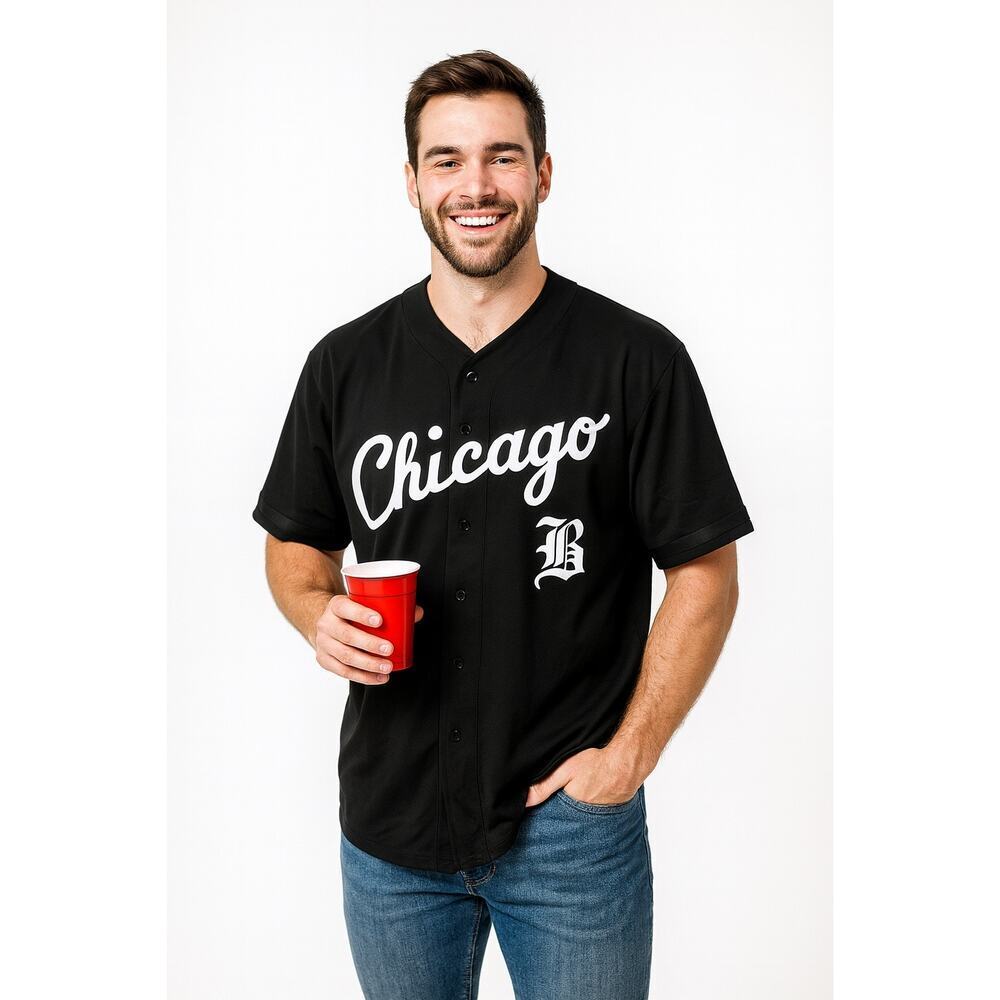 Chicago Baseball Jersey Style Tee – Men’s Medium – Black with White Script